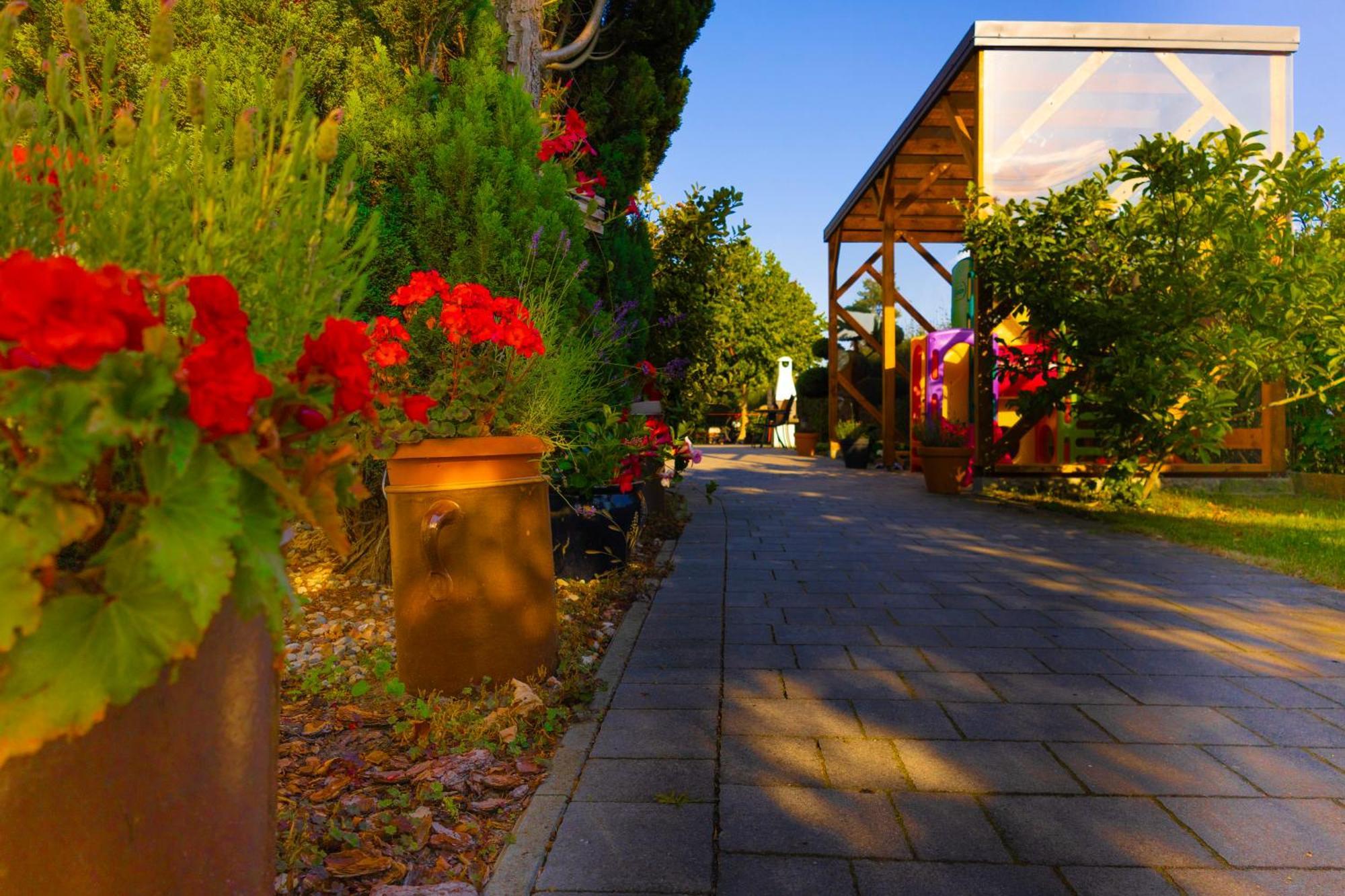 Hotel Mkj Mireno Stegna  Exteriér fotografie